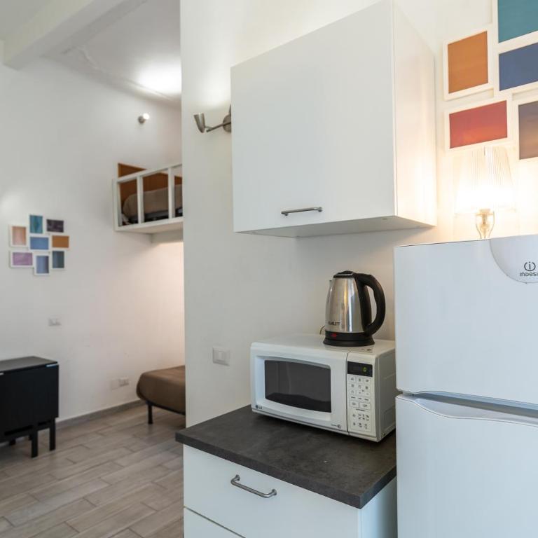 Casa Manzoni - Monolocale su 2 Livelli (4 Adulti) - 12