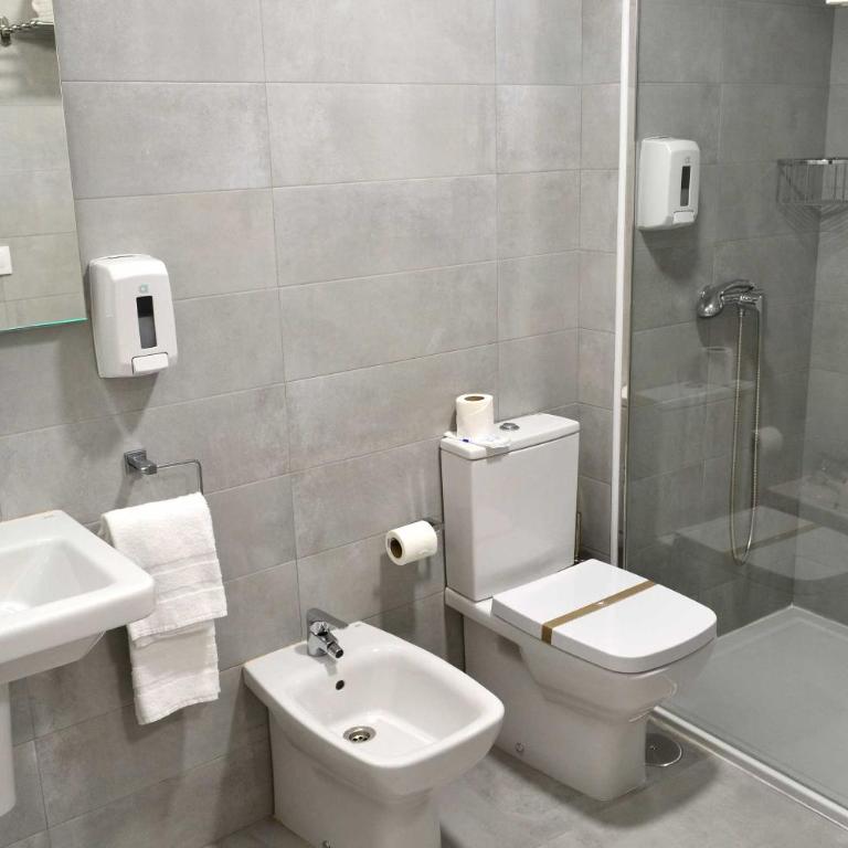 Alda Estación Pontevedra - Habitación Doble Económica - 1 o 2 camas - 2
