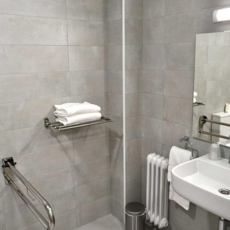 Alda Estación Pontevedra - Habitación Doble Estándar - 1 o 2 camas - 3