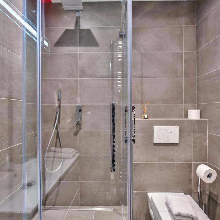 73 - Etienne Marcel - Appartement - 32