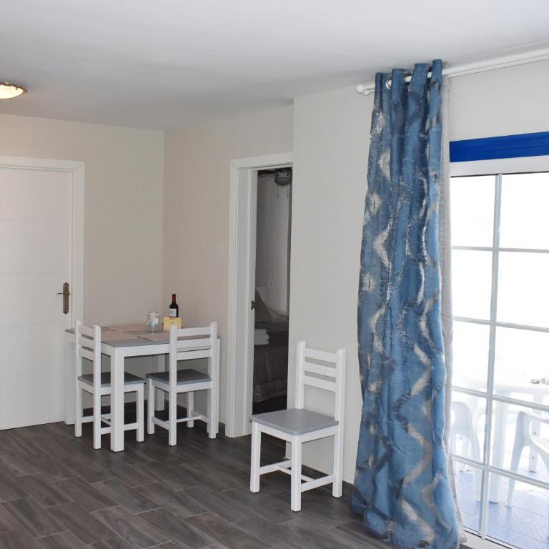 Aguazul 112, 118, 202, 216 - Apartamento con balcón - 6