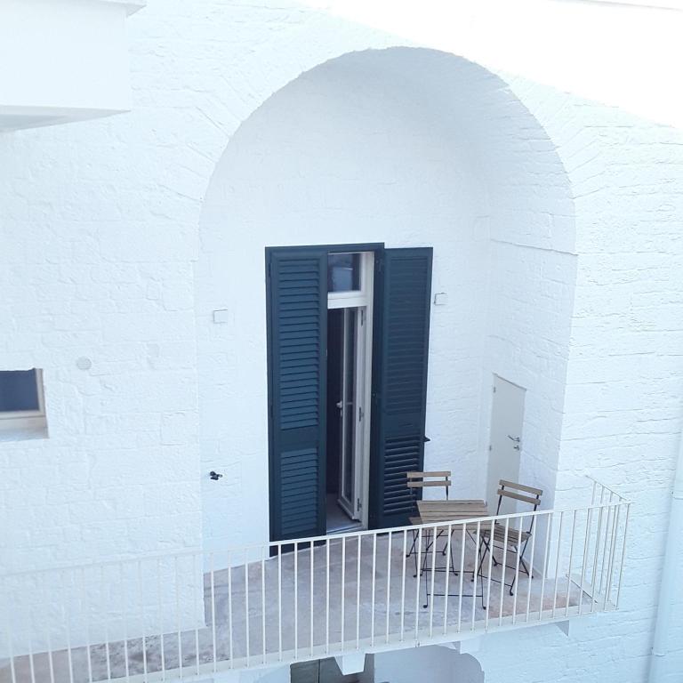 Dimora Don Francesco - King Room with Balcony - 19