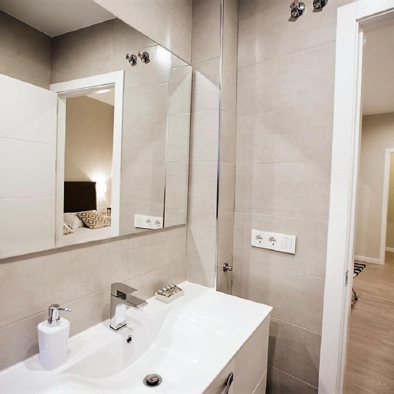 Conde de Gondomar 1 - Apartamento Deluxe - 48