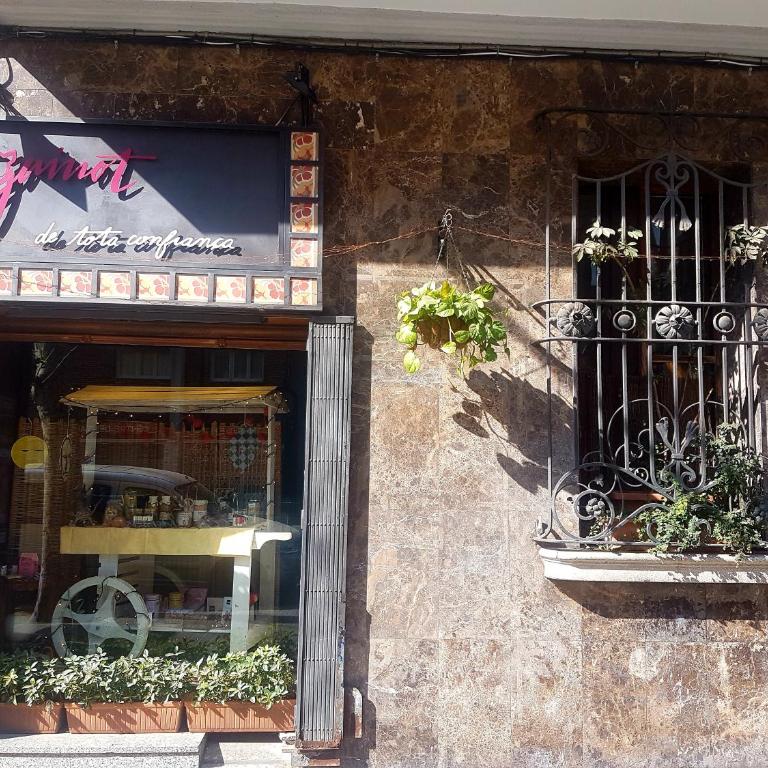 Rambla Poblenou&Mar Bella Beach - Three-Bedroom Apartment - 27