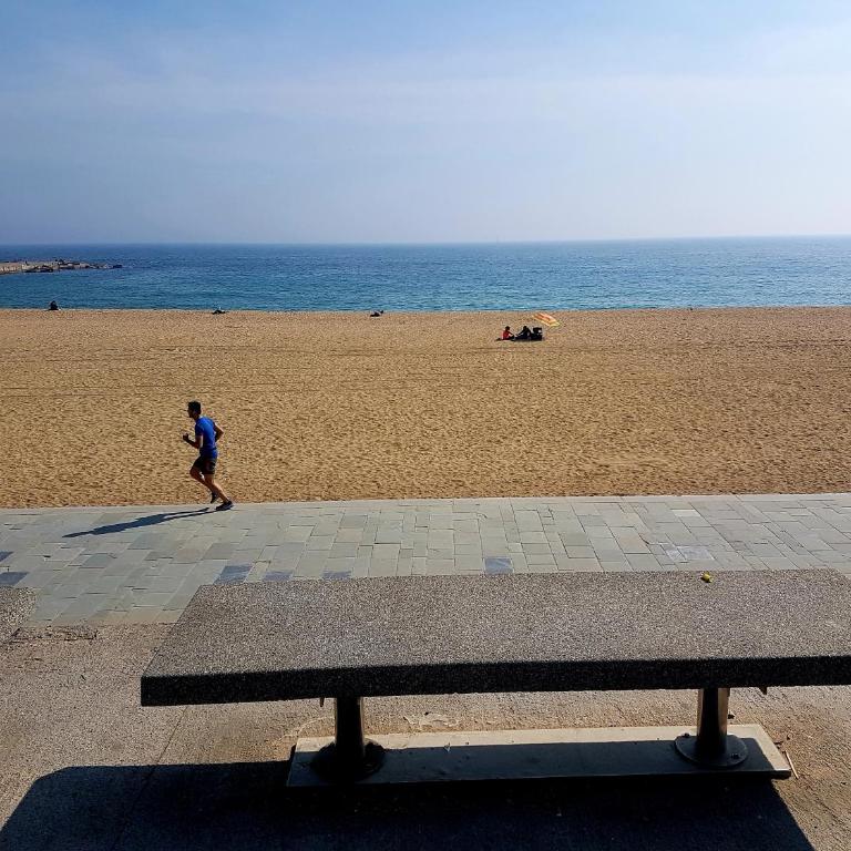 Rambla Poblenou&Mar Bella Beach - Three-Bedroom Apartment - 22