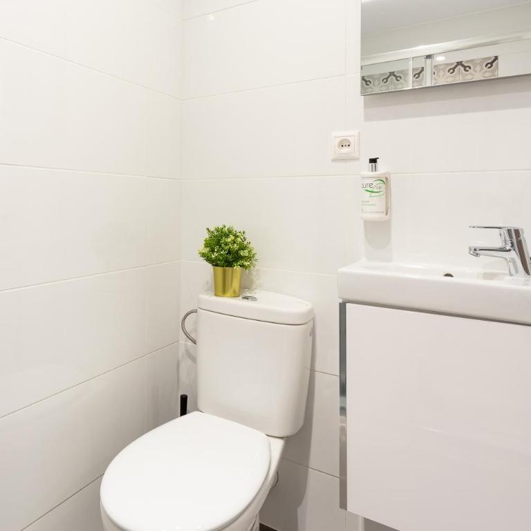 Key Barcelona HOUSING (Carrer Girona) - Apartamento Estándar - 6