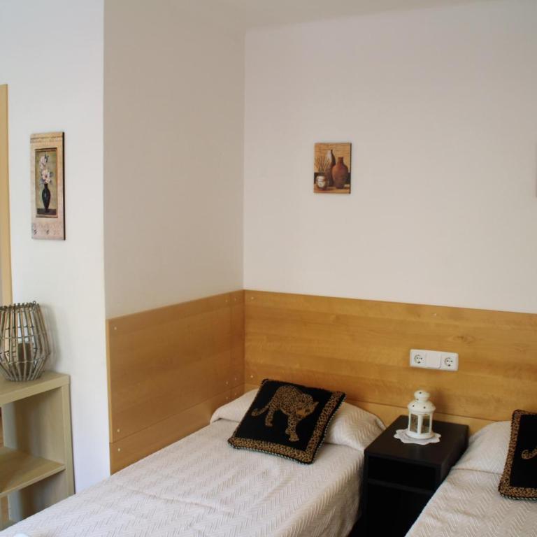 Apartaments Margarita Sabina Pinell - Apartamento Estudio - 7