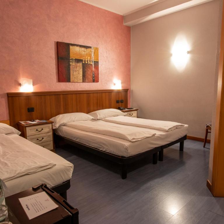 Hotel Bernina - Habitación Triple - 4