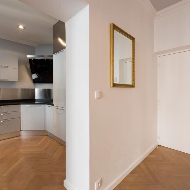 F3 Plein centre plage à 50 m (rue calme) parking possible - Two-Bedroom Apartment - 5