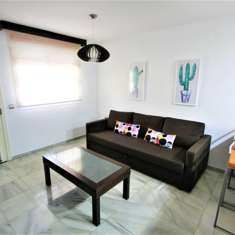 Apartamento Andalucía - A 100 metros de la playa, Camino recto sin cuestas - Piscina - One-Bedroom Apartment - 13