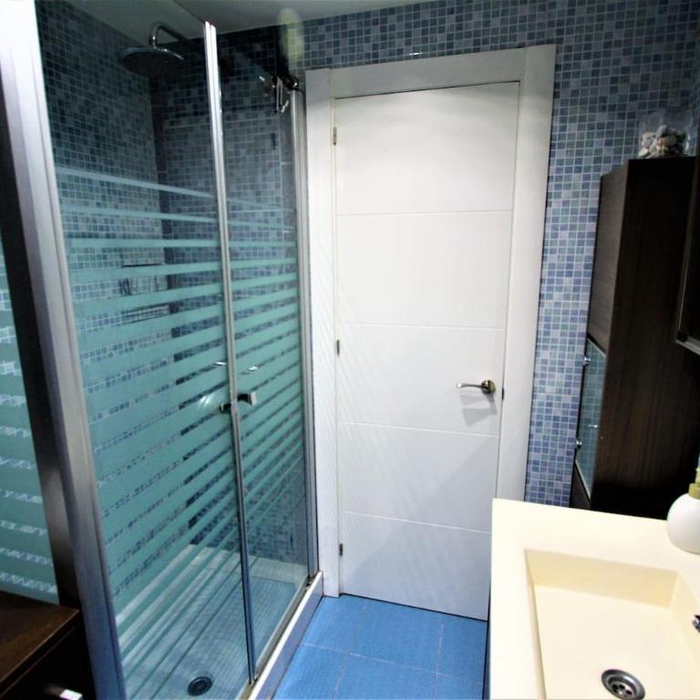 Apartamento Andalucía - A 100 metros de la playa, Camino recto sin cuestas - Piscina - One-Bedroom Apartment - 7