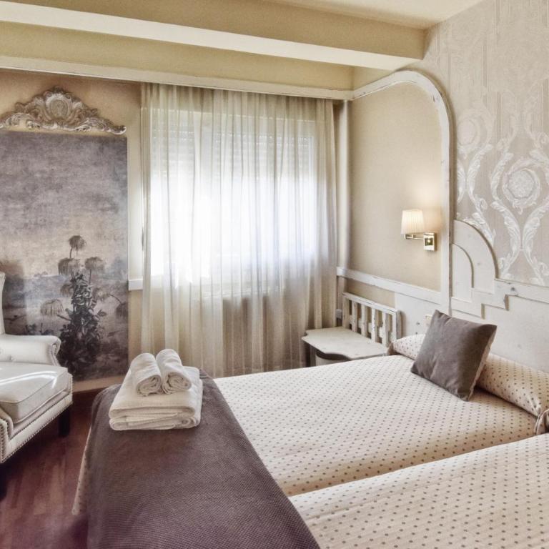 Hotel Maria Luisa - Habitación Doble - 1 o 2 camas - 3