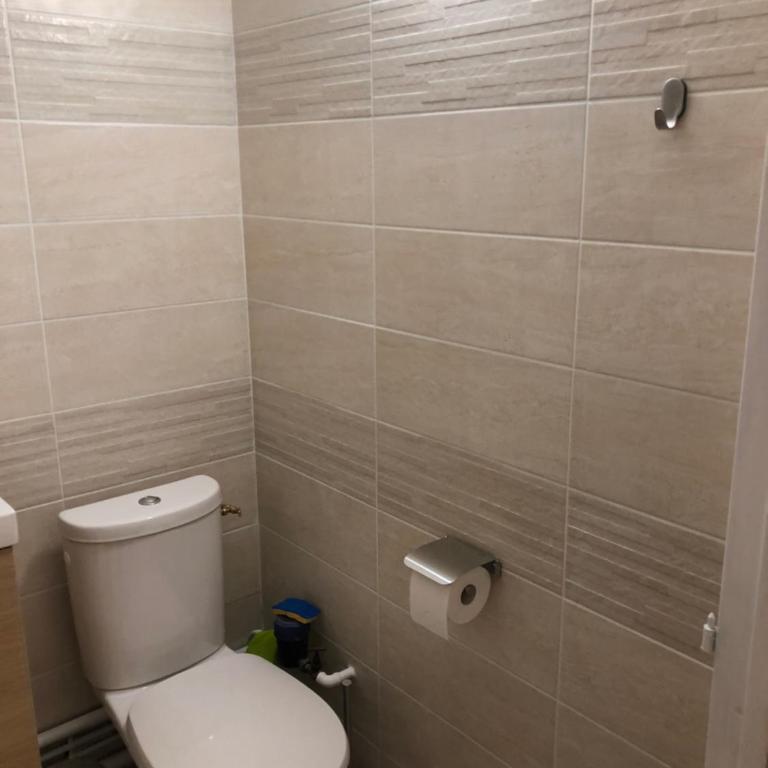 JOLI STUDIO HYPER CENTRE TRES PROCHE VIEUX PORT - Appartement - 22