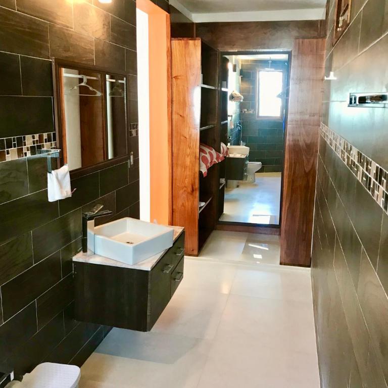 Ecocamping Yaxche - Suite con cama grande y balcón - 7