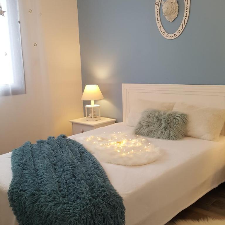 MAISON FAMILIALE 3 ch. au CENTRE D'AX - Three-Bedroom House - 21