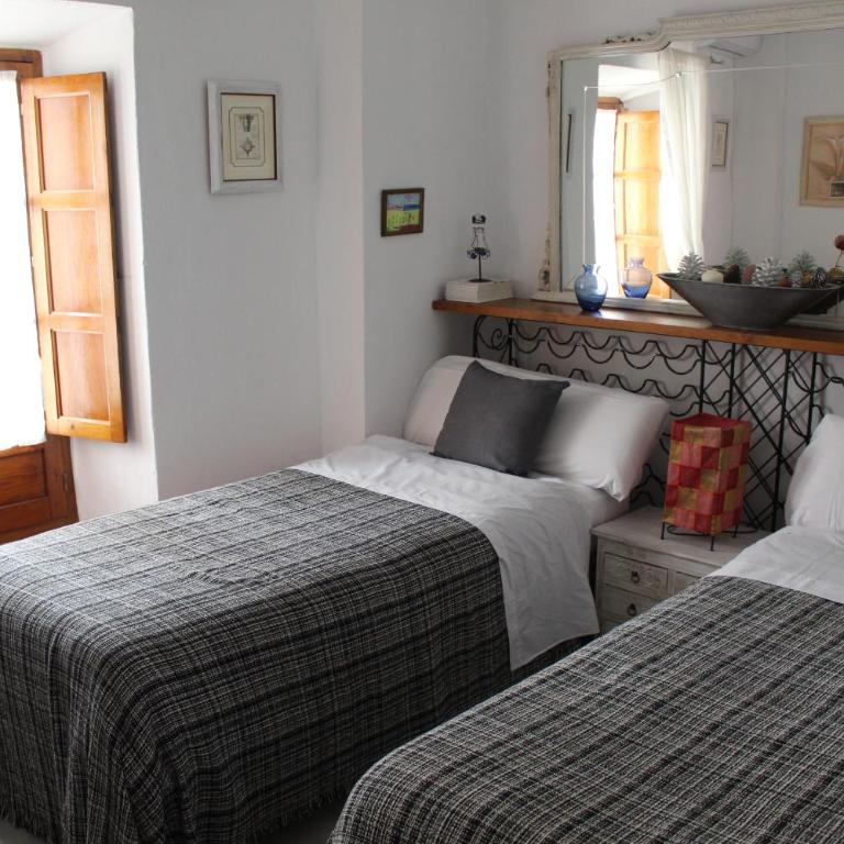 Casa Ermita 20 - Centro Ronda by CasaTuristica - Casa de 4 dormitorios - 5