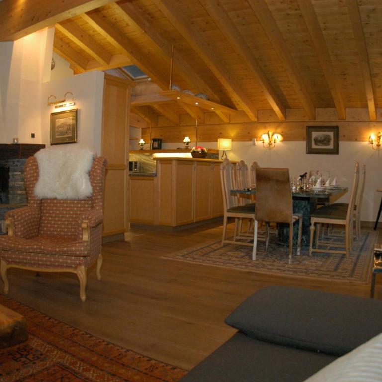 Chalet Guggenbiel - Apartamento con vistas a las montañas - 4
