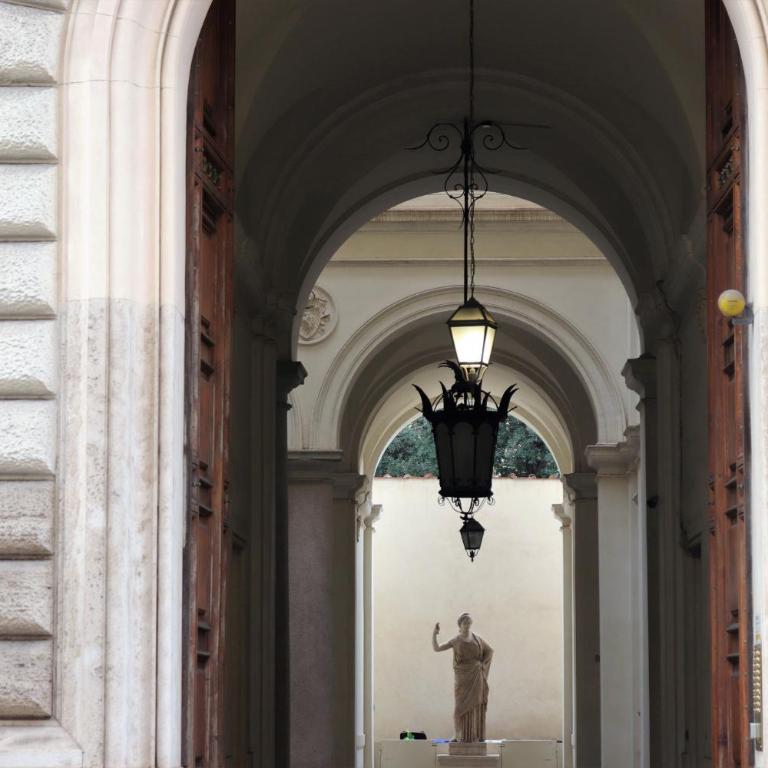 Trevi Suite B&B - Camera Tripla con Bagno Privato - 22