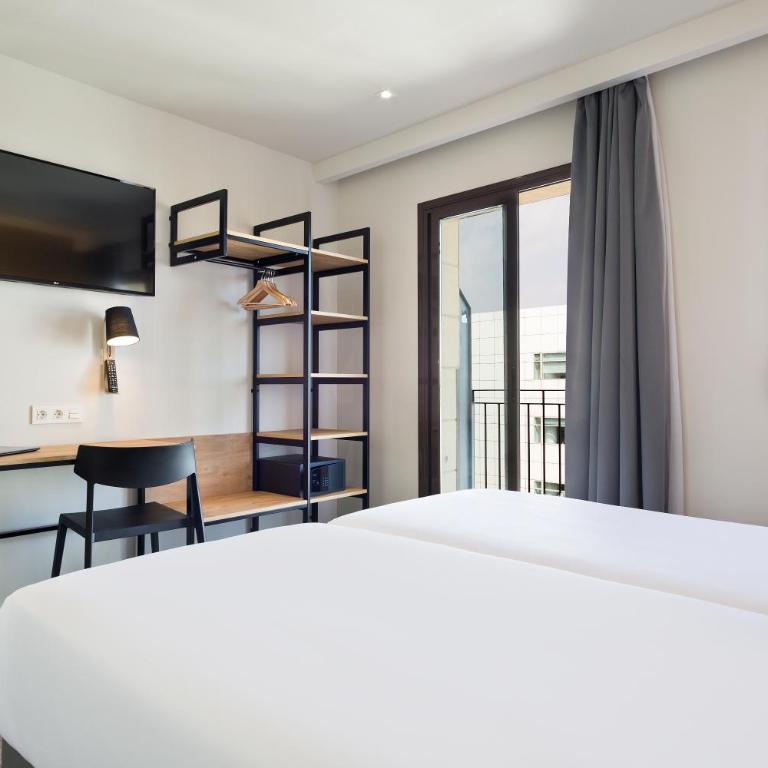 Acta BCN 40 - Superior Double or Twin Room - 4