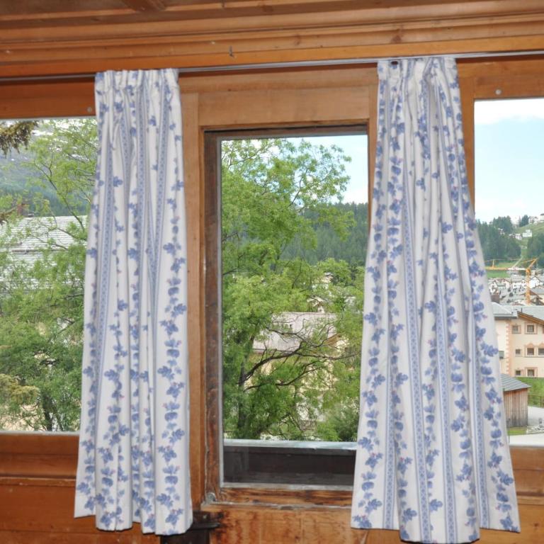 Chalet Speciale - Celerina - Vierbettzimmer mit Gemeinschaftsbad - 7
