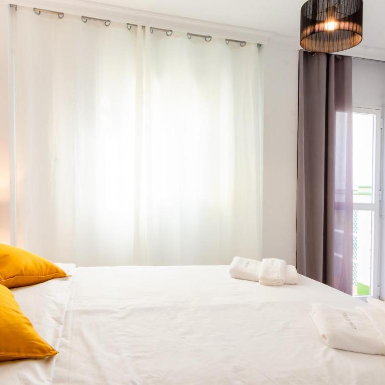 Hostal Boutique Luna de Nerja OLIVE OIL FREE DEGUSTATION & SALE - Habitación Doble con baño privado - 3