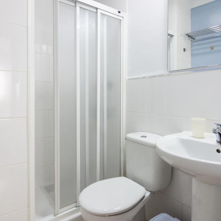 Hostal Boutique Luna de Nerja OLIVE OIL FREE DEGUSTATION & SALE - Habitación Doble con baño privado - 3
