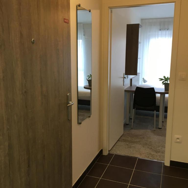 Kosy Appart'hôtels Art'&Facts - Studio-Apartment - 5