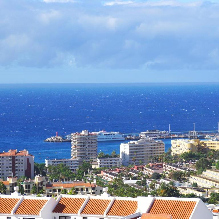 2-bedroom 4-star apartment in Los Christianos - Apartamento de 2 dormitorios con vistas al mar - 5