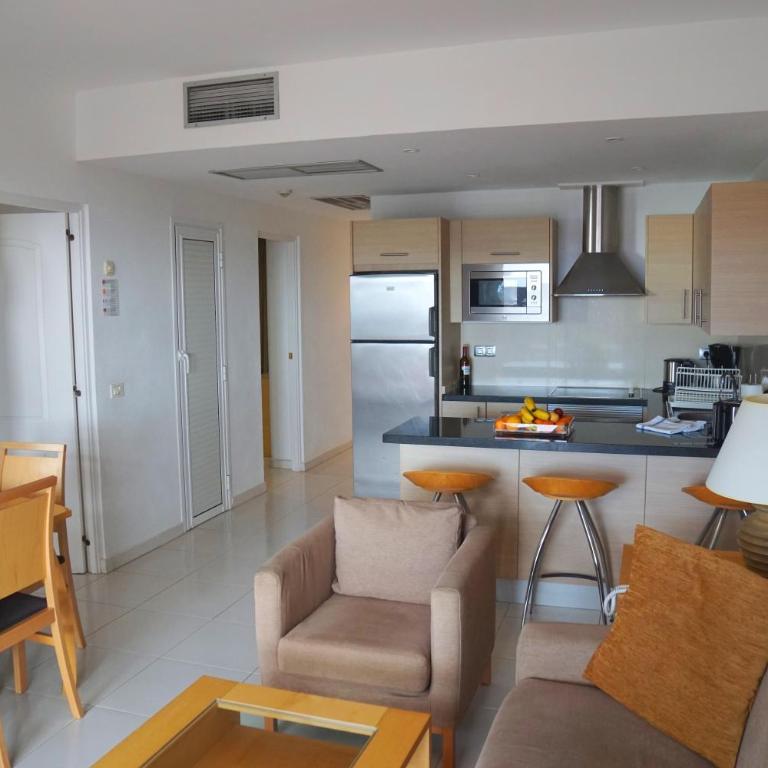 2-bedroom 4-star apartment in Los Christianos - Apartamento de 2 dormitorios con vistas al mar - 18