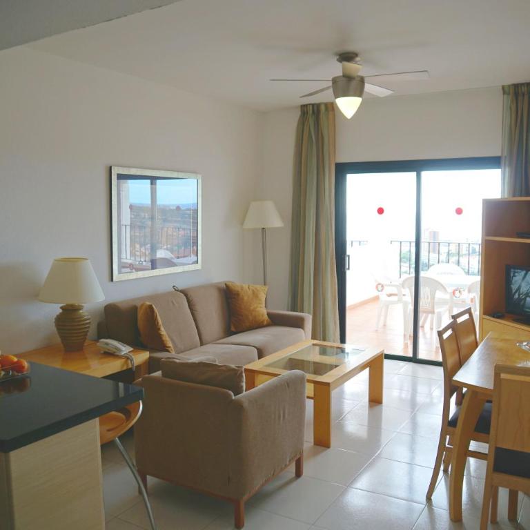 2-bedroom 4-star apartment in Los Christianos - Apartamento de 2 dormitorios con vistas al mar - 14