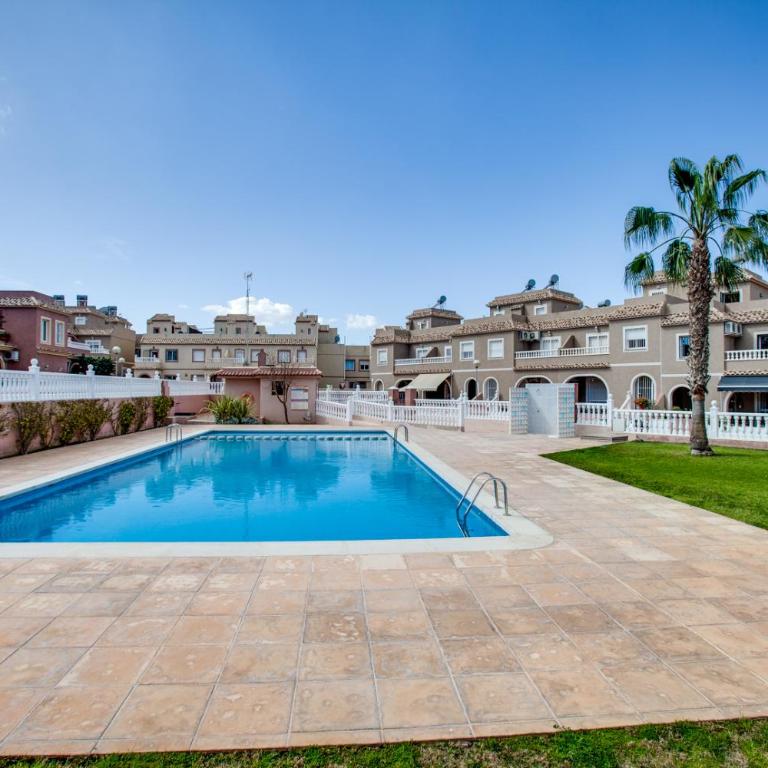 La Casa de Eduardo - Three-Bedroom Townhouse - 28