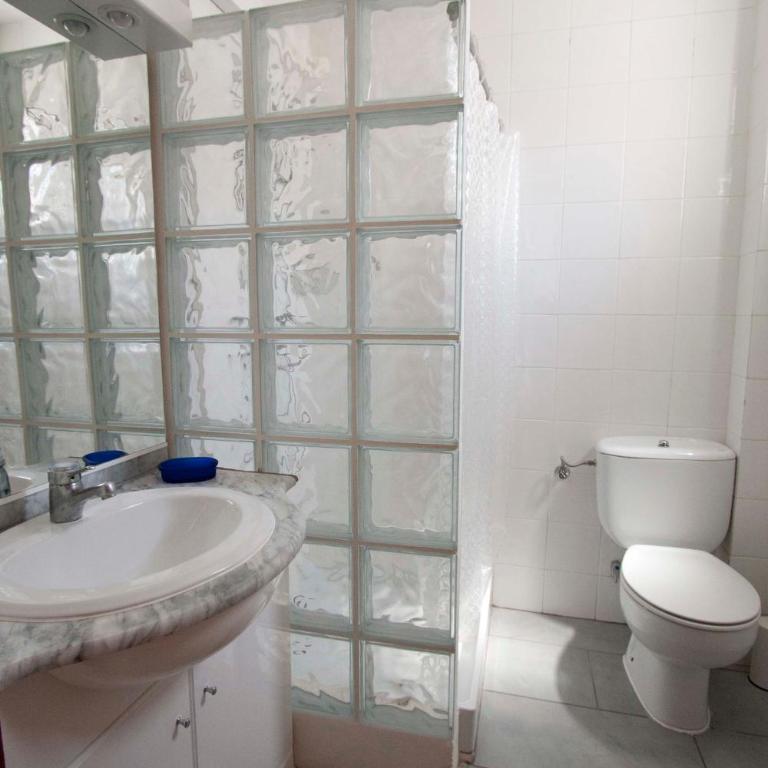 Santa Llucia Apartaments - Apartamento de 2 dormitorios (4 adultos) - 1