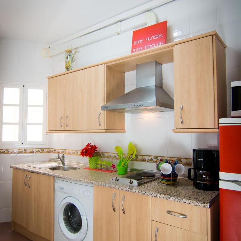 Holidays2Malaga Marques de Villafiel Cozy downtown apartment - Two-Bedroom Apartment - 6