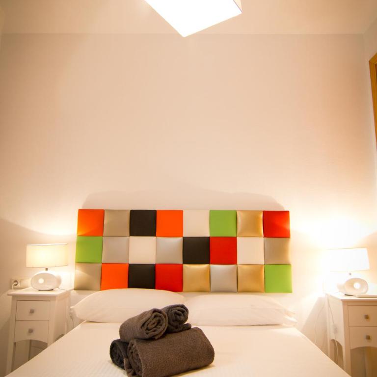 Holidays2Malaga Marques de Villafiel Cozy downtown apartment - Two-Bedroom Apartment - 15