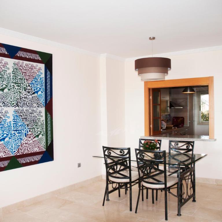 Apartamento de lujo en Estepona - Two-Bedroom Apartment - 13