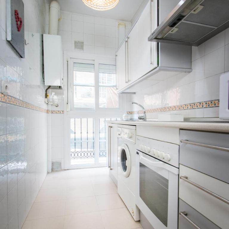 Holidays2Malaga Sebastian Souviron High Speed WIFI - One-Bedroom Apartment - 7