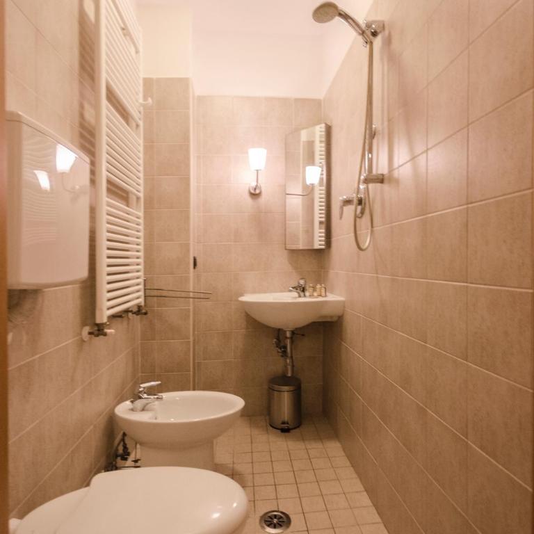 Appartamento Schiavonia, comfort in centro storico - Two-Bedroom Apartment - 30