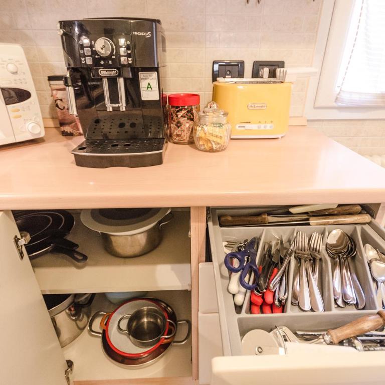 Appartamento Schiavonia, comfort in centro storico - Two-Bedroom Apartment - 14