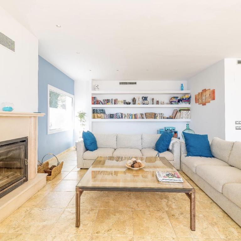 Preciosa villa con piscina, jardín y vistas al mar WIFI - Villa - 10