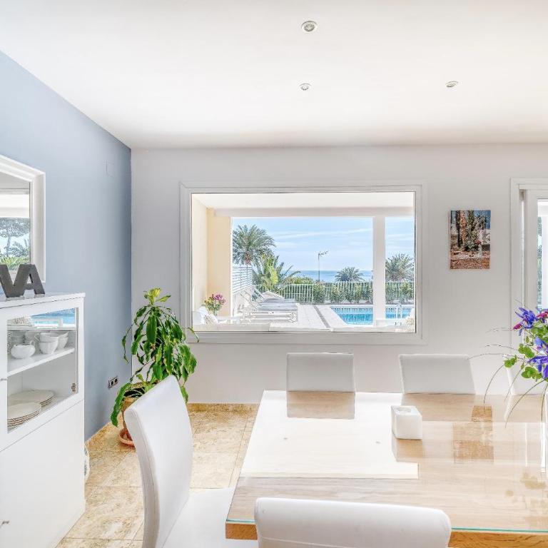 Preciosa villa con piscina, jardín y vistas al mar WIFI - Villa - 15