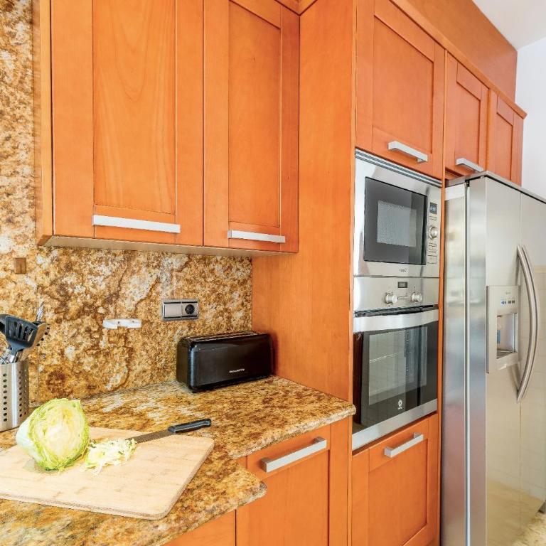 Preciosa villa con piscina, jardín y vistas al mar WIFI - Villa - 27