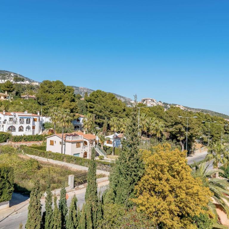 Preciosa villa con piscina, jardín y vistas al mar WIFI - Villa - 84