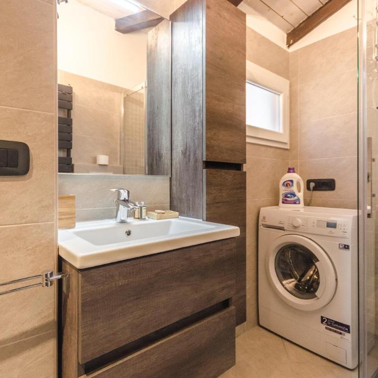 Ca' di Leo, Private Terrace in Historical Center - Appartamento con 1 Camera da Letto - 16
