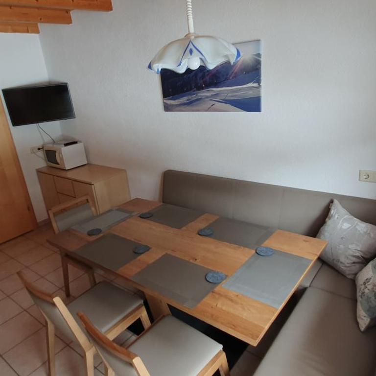 Ferienwohnung Martin Mathies - Apartment mit 3 Schlafzimmern und Balkon - 5