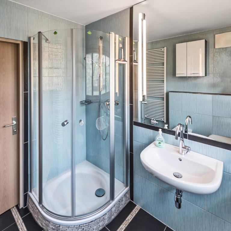 Ski Dome Apartments-Apartment VIVA & Heaven Holiday Chalet - Summercard included - Chalet - Kellnerfeldstraße - 12