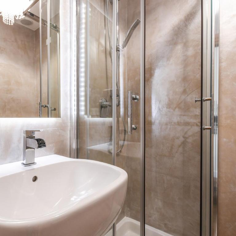 Luxury Suite Sirmione - Junior Suite - 8