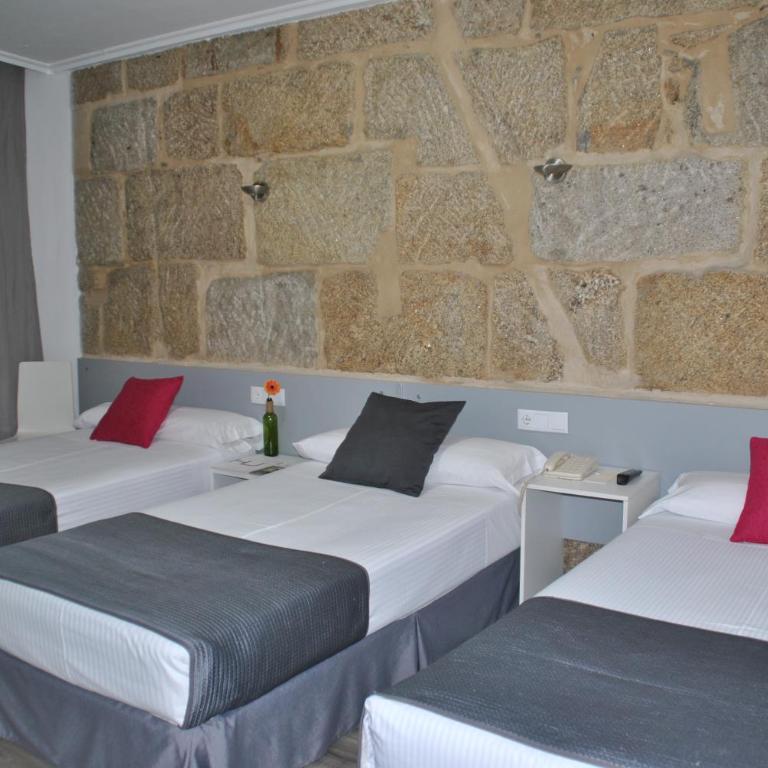 Hotel Junquera - Habitación Triple económica - 3