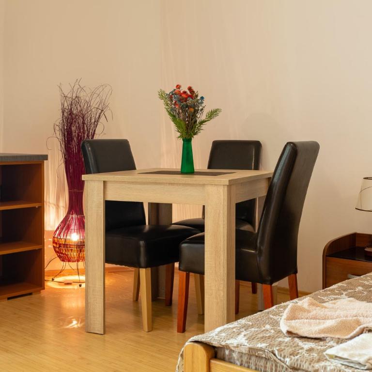 Guesthouse Sunny - Standardna Porodična Soba - 11