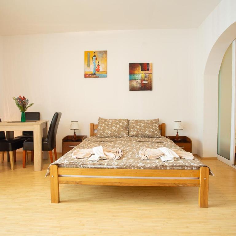 Guesthouse Sunny - Standardna Porodična Soba - 9