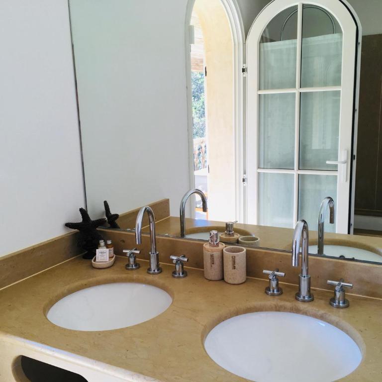 Le Clos des Sept Palmiers - Chambre Double Deluxe avec Terrasse - Vue sur Mer - 12